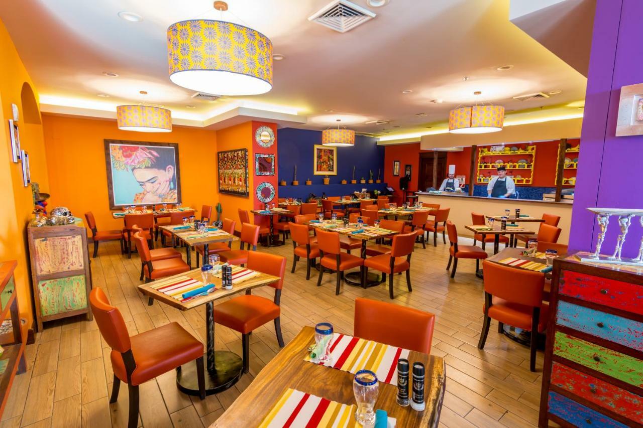 Crocs Resort & Casino Jacó Екстериор снимка